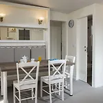 Aminess Planet Port9 Homes 3* Κόρτσουλα