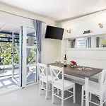 Aminess Planet Port9 Homes