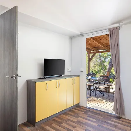 Aminess Planet Port9 Homes Holiday park