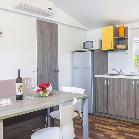 Aminess Planet Port9 Homes Holiday park 3*