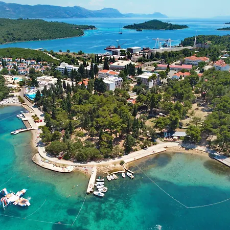 Aminess Planet Port9 Homes Holiday park 3*