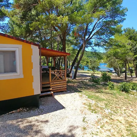 Aminess Planet Port9 Homes 3*