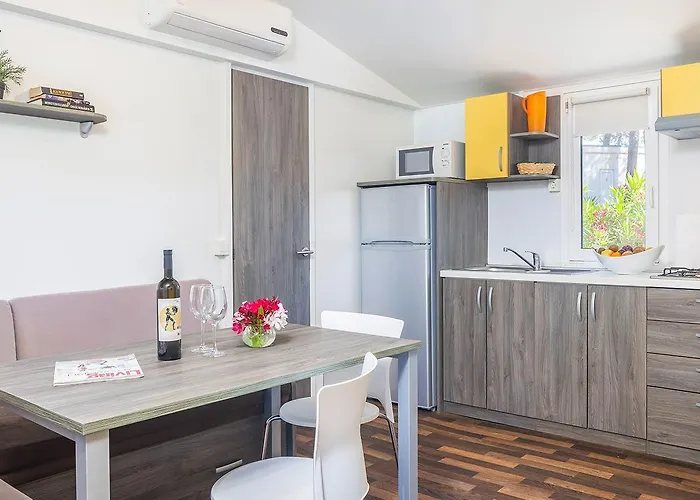 Aminess Planet Port9 Homes Holiday park 3*