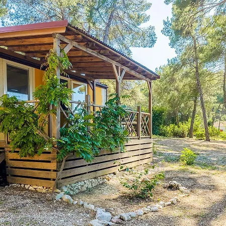 홀리데이파크 Aminess Planet Port9 Homes 코츌라