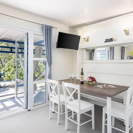 Aminess Planet Port9 Homes