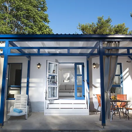 Aminess Planet Port9 Homes 홀리데이파크 코츌라