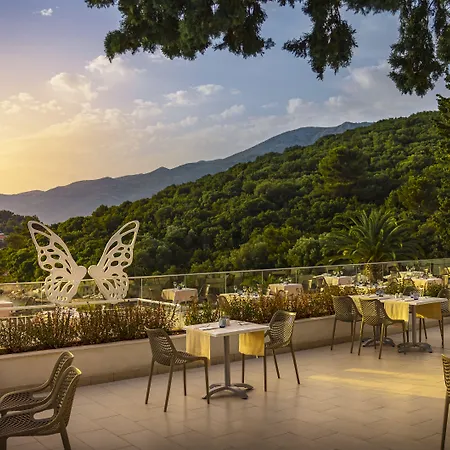 Aminess Planet Port9 Homes 홀리데이파크 3*